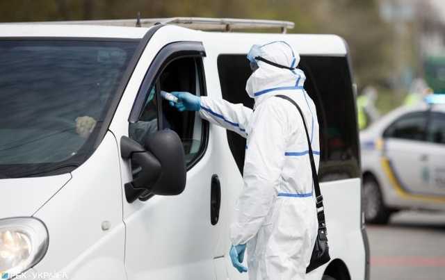 На въезде в Киев уже зафиксировали десятки людей с температурой