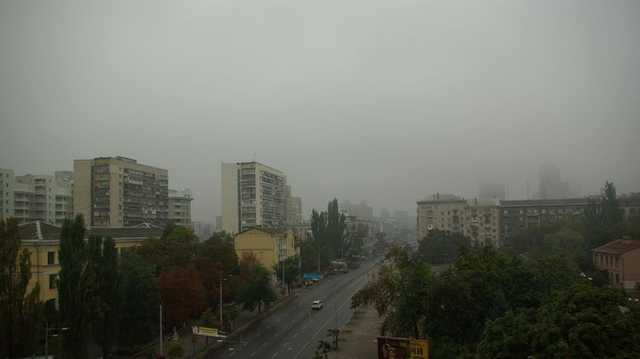 К вечеру пятницы воздух в Киеве вновь стал самым грязным в мире