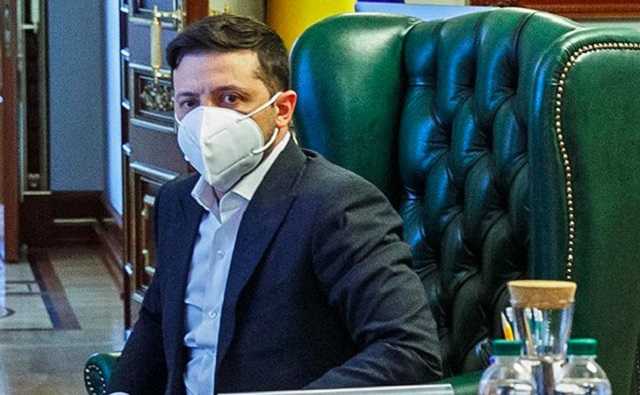 "Надо закрыть вопрос с задолженностями врачам в ближайшее время", - Зеленский