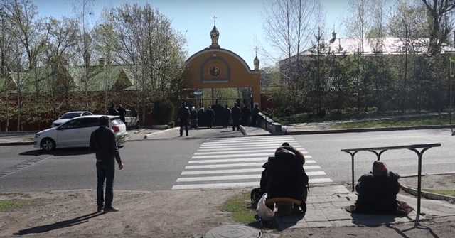 "Теперь это ваш грех": Филатов обратился к верующим "на их языке"