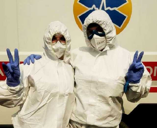 «Зачем вы нам врете?!»: сеть впечатлил пост возмущенного врача скорой помощи