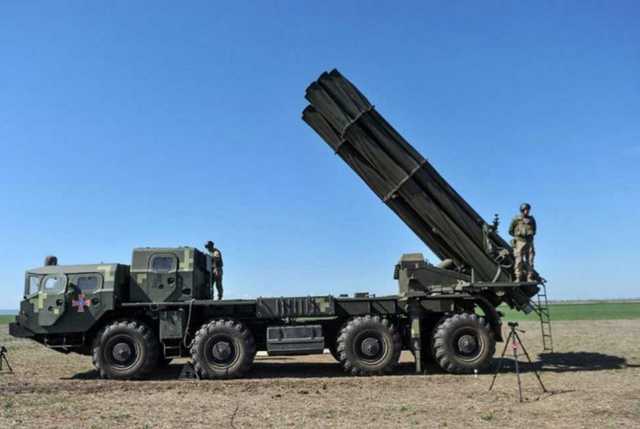 В Украине провели испытания новейшего оружия: яркое видео попадания в цель