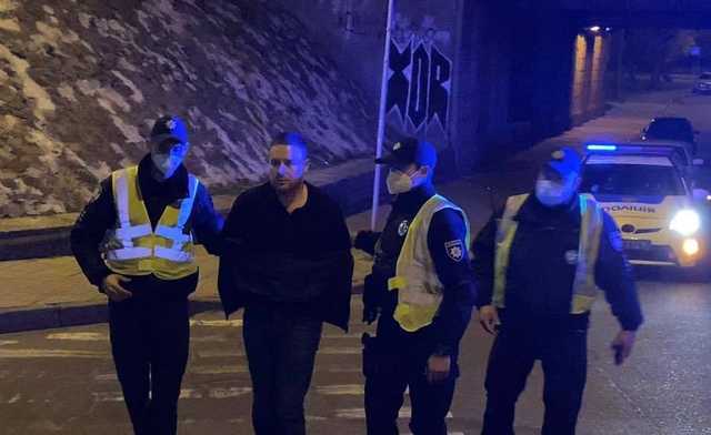 Топ-чиновник КГГА устроил драку с полицейским в Киеве