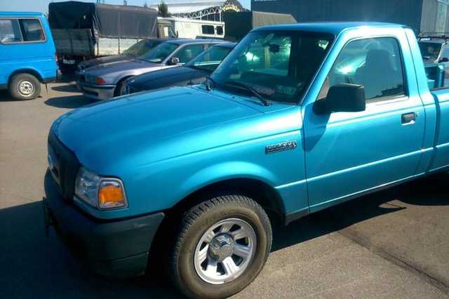 Таможня недорого распродаст конфискованные автомобили