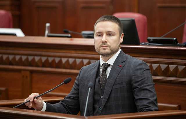 The dismissal of Slonchak will weaken Lyovochkin, Stolar, and Kushnir and please Bakhmatov