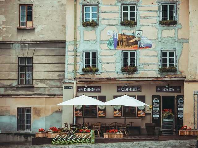 Во Львове рестораны собираются возобновить работу летних площадок