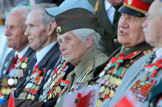 От 900 гривен. Правительство Украины определилось, сколько заплатит ветеранам ко Дню Победы