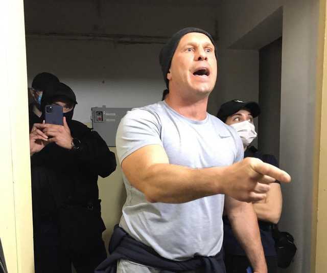 В Киеве нардеп Кива устроил скандал и обозвал полицию "оборотнями"