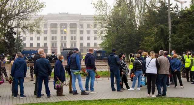 В Одесі під час заходів на Куликовому полі затримали двох осіб