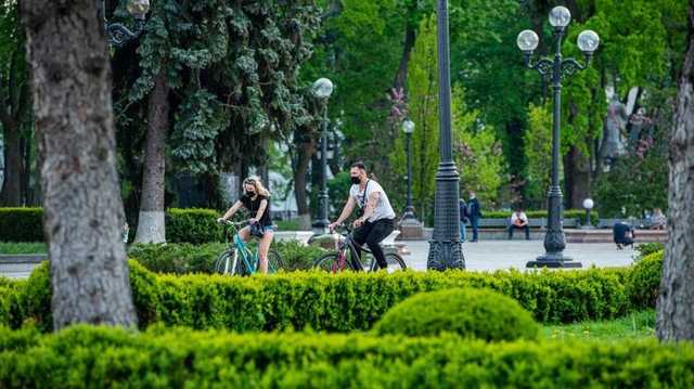 22% украинцев считают, что карантин нужно завершать - опрос