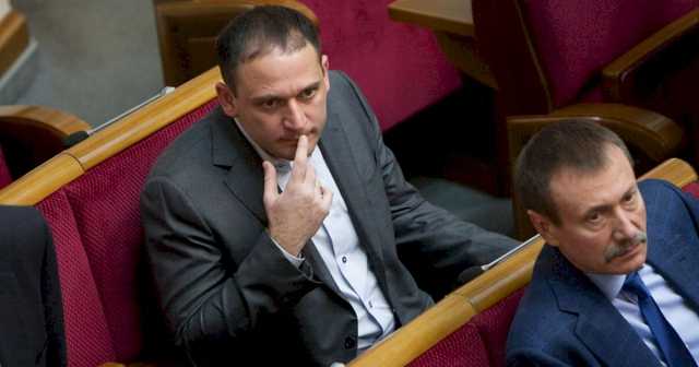 Рада отказалась проверять депутатов на наркотики