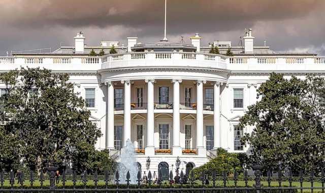 В США планируют прекратить работу группы по борьбе с коронавирусом