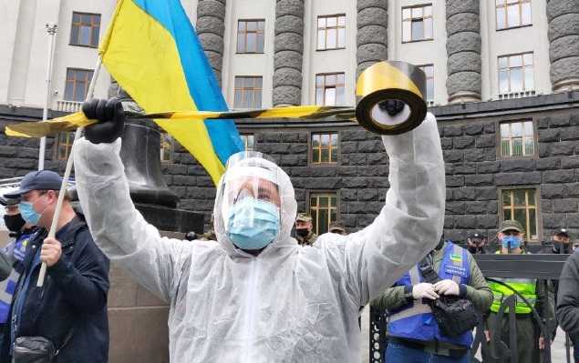 Предприниматели “закрыли на карантин” Кабмин