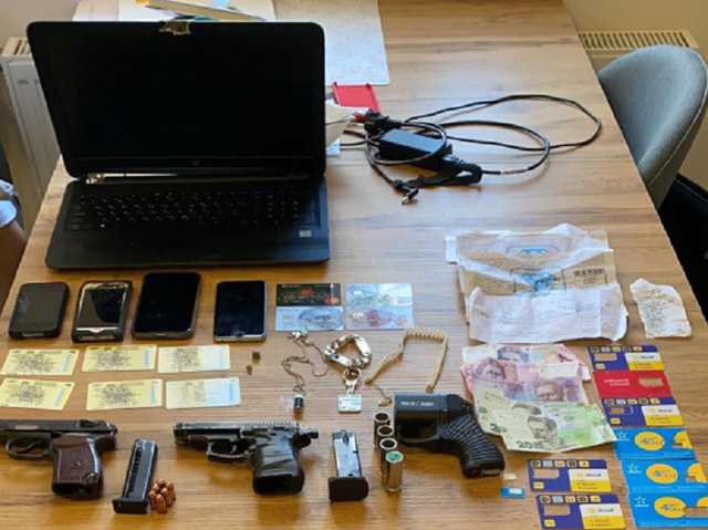 В банде — сотрудники полиции и СБУ: стали известны подробности громкой спецоперации под Киевом