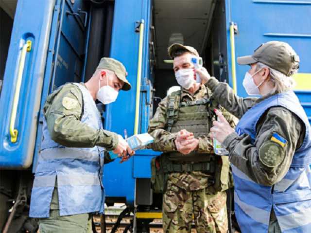 Вернулись из ада: в Киеве встретили бойцов Бригады быстрого реагирования Национальной гвардии