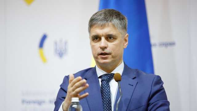 Правительство не мешает найму украинцев иностранными работодателями, - Пристайко