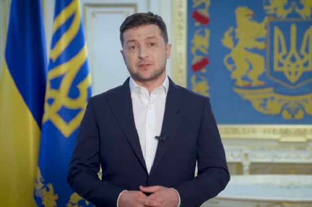 Зеленский поблагодарил нардепов за закон о банках и сказал, когда ослабят карантин