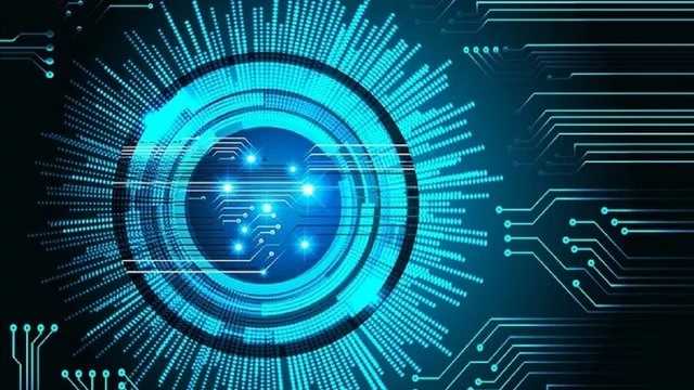 Полицейские изъяли компьютеры с криптофермы и сами "подсели" на майнинг