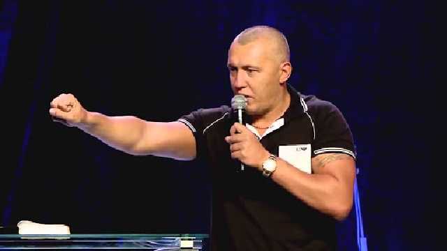 "Апостола" секты "Возрождение" Владимира Мунтяна обвинили в избиениях и наркомании