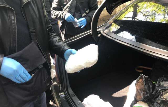 В Киеве задержали мужчину с партией кокаина стоимостью 75 тыс. долларов