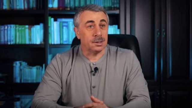 Комаровский назвал маразмом требование носить перчатки во время эпидемии Сovid — 19