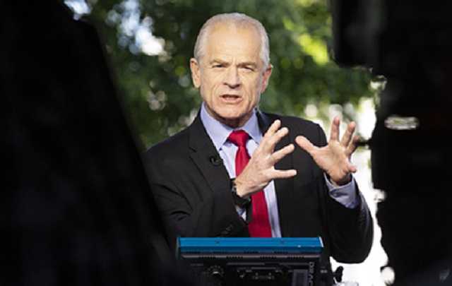 США обвинили Китай в рассылке туристов по миру для "посева коронавируса"