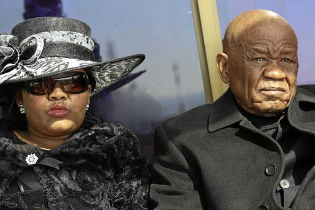 Прем’єр-міністр Лесото, якого підозрюють у причетності до вбивства колишньої дружини, подав у відставку