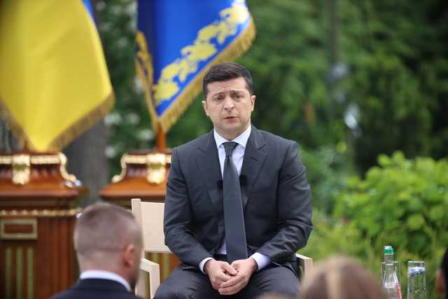 Зеленський почав зарано думати про другий термін, – політолог