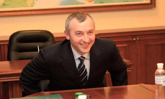 Контрабандный спрут Павлюка возвращает к потокам Калетника и уже снял браслет с Альперина