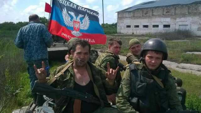 Блогер из ОРДЛО назвал «флешмобом» приведение отрядов боевиков в «полную боевую готовность»