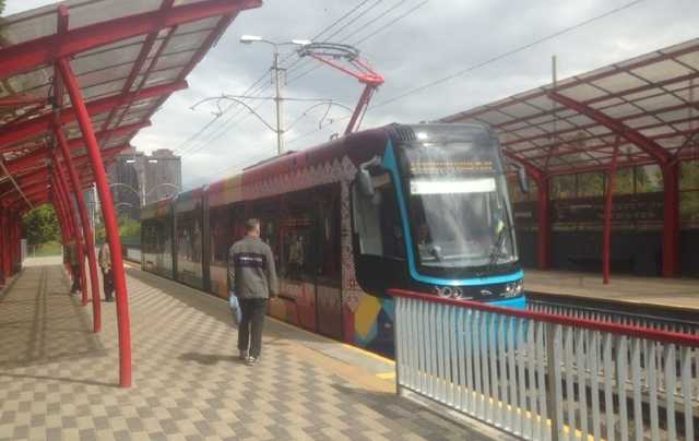В Киеве заработал общественный транспорт, но с перебоями