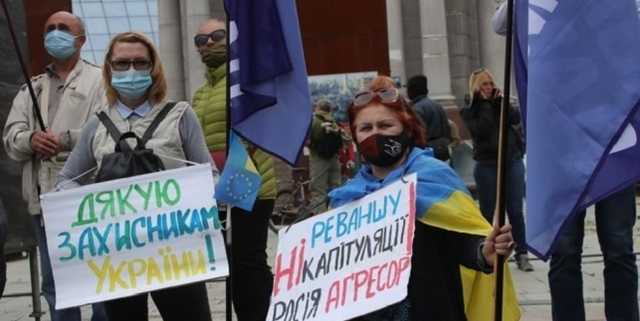 В Киеве на Майдане проходит акция «Стоп реванш»