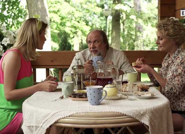 На российском канале СТС показали еще один сериал «Квартала 95»