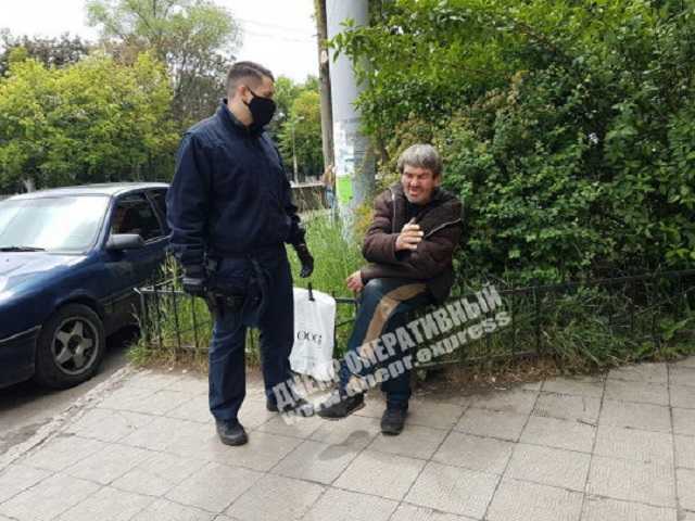 Приставал к девочке возле магазина: в Днепре задержали педофила