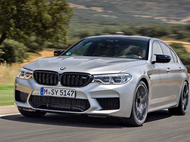 Украинская таможня конфисковала новую BMW M5 за 150 000 евро