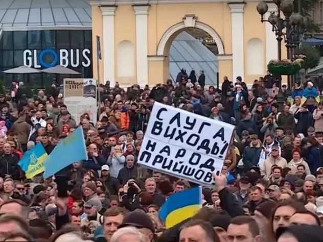 Бутусов: мы не имеем времени ждать, пока там Зеленский чему-то научится