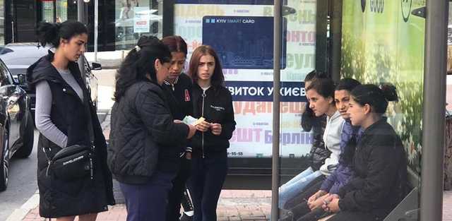 В центре Киева снова "работает" банда уличных воровок