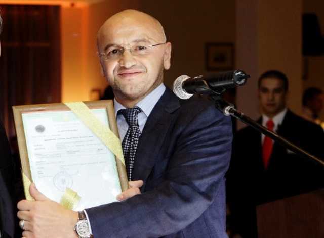 Шкрібляк та вкрадені 3 мільярди