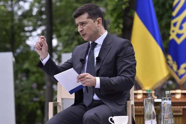 Новій владі вистачило пів року, аби все почало сипатися – Жадан