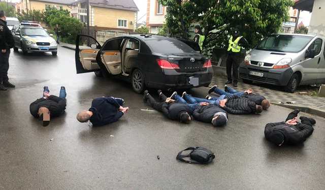 В Броварах столкнулись местная власть, полиция и бандиты, крышующие разных перевозчиков