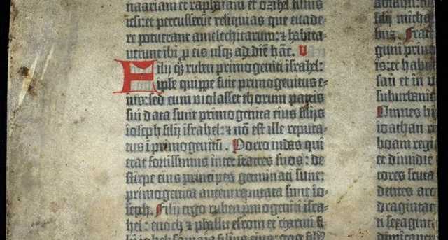 Ученые хотят увидеть хотя бы фото фрагмента Библии Гутенберга из коллекции Медведчука