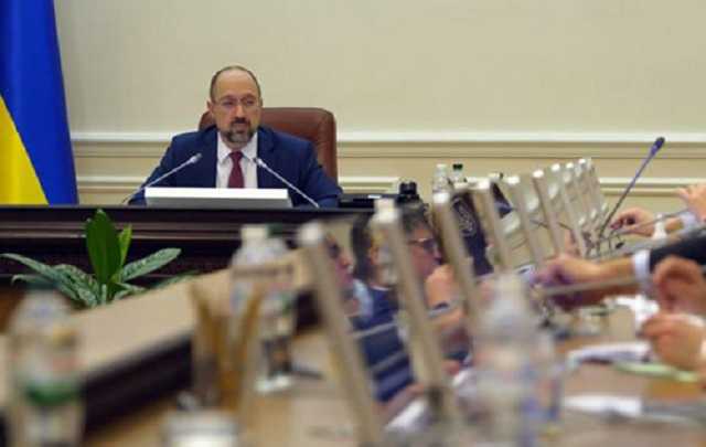 Кабмин не предпринимает сегодня никаких шагов, чтобы не было роста тарифов, – эксперт