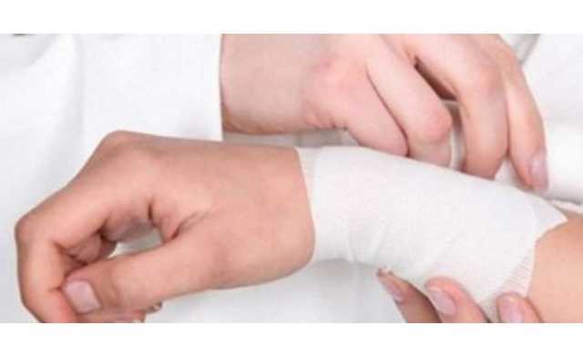 Чоловік намагався вкоротити собі віку посеред вулиці в Кропивницькому