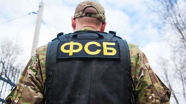 ФСБ обнародовало видео похищения и допроса украинского военного в Крыму