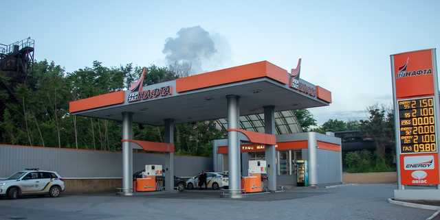 В Днепре мужчина ограбил заправку в спецодежде врача скорой помощи