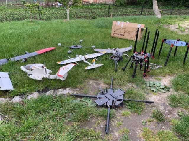 "Беспилотная" контрабанда: на Львовщине обнаружили солидный авиапарк контрабандистов