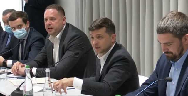 “Женя, слушай меня”: Зеленский позвонил главе “Укрэксимбанка” в прямом эфире