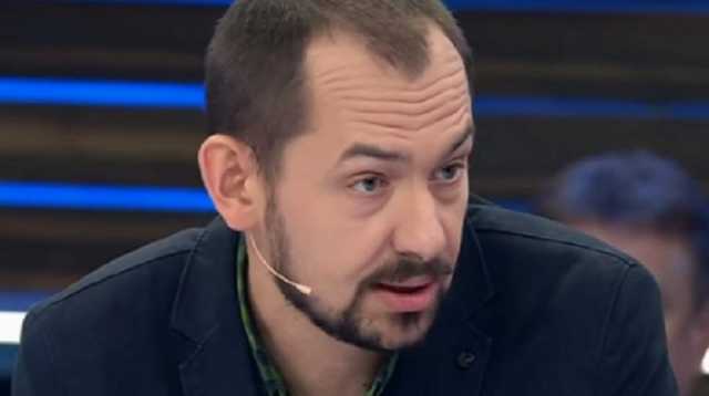 "Боятся нас. Правильно делают", - Цимбалюк прокомментировал экстренный указ Путина