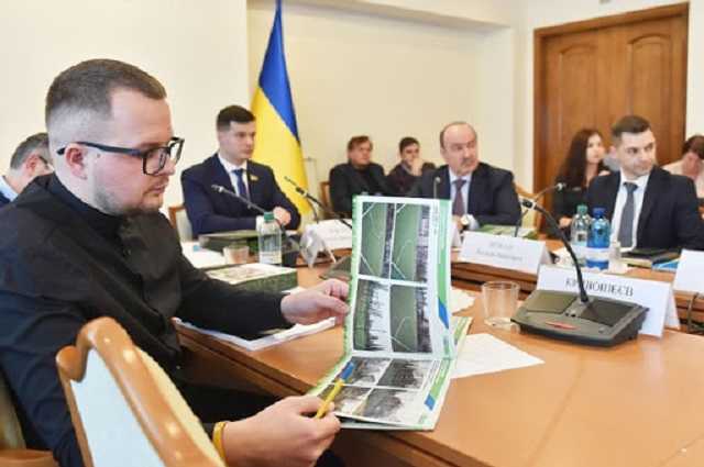 Комітет з регламенту розглянув постанову футбольної ТСК: нардепи кажуть – комісія замовна
