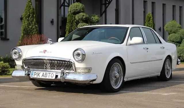 В Киеве продают "Волгу" на базе Cadillac Deville с мотором V8